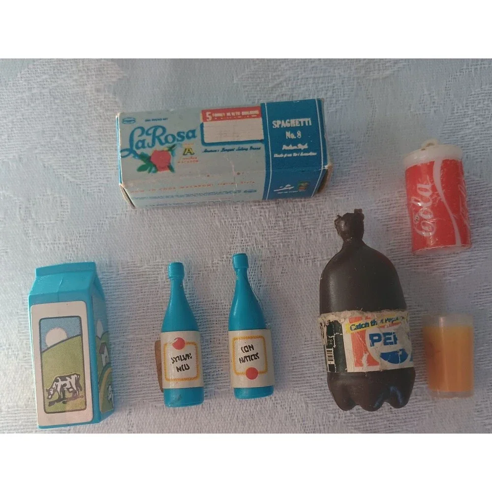 VINTAGE LOT OF BARBIE DOLL KITCHEN FOOD ACCESSORIES TURKEY, PIE, EGGS, MILK